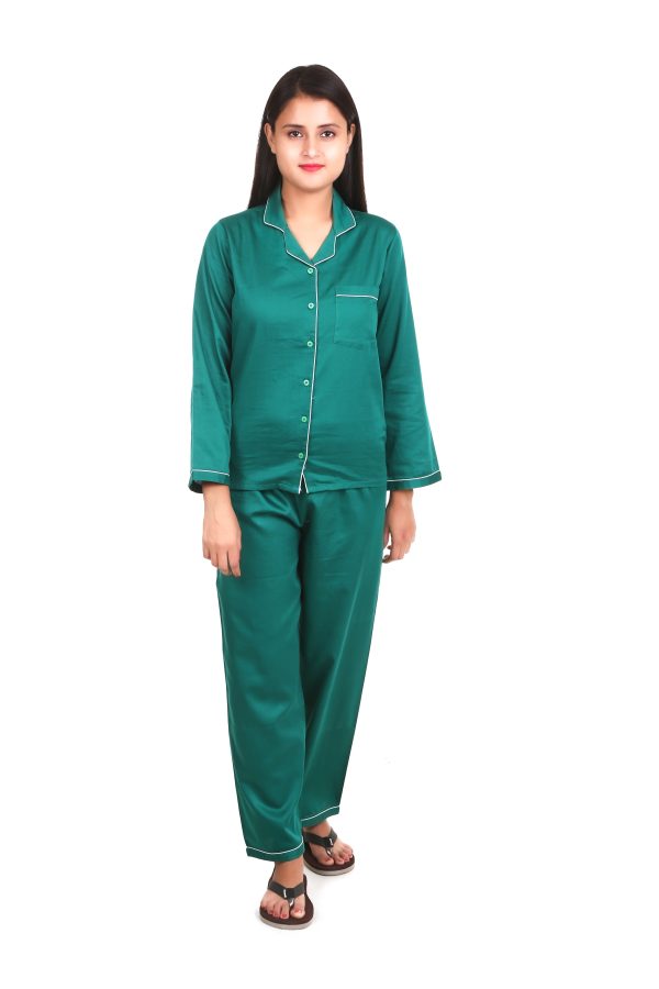Leafy Green Print Long Sleeves Satin Night Suit For Women's