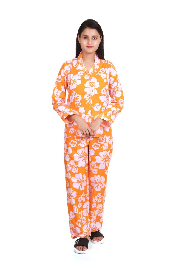Big Flower Print Long Sleeves Night Suit For Women's